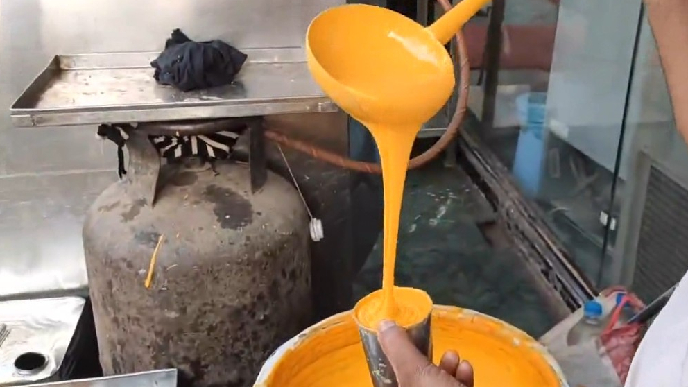 【印度街边小吃】印度制作松脆糖果